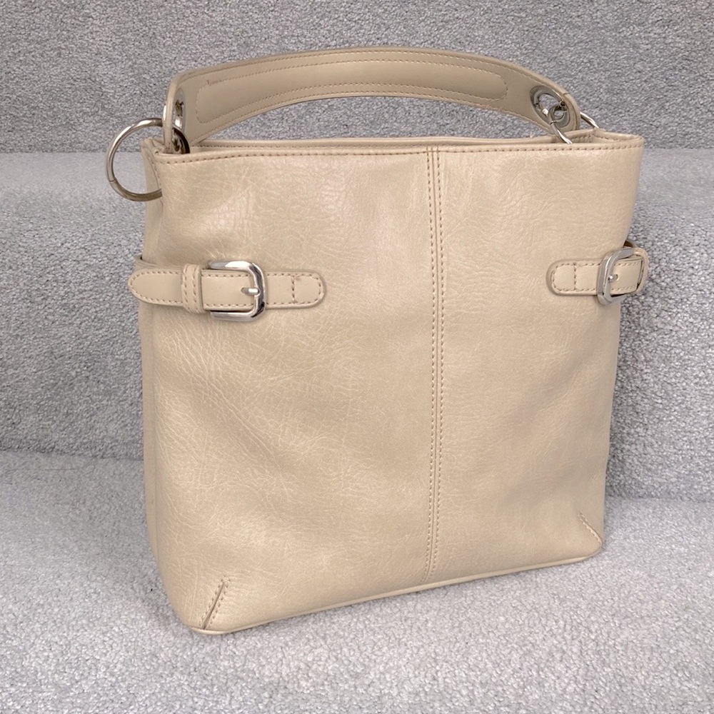 Tommy Hilfiger Bucket Bag Purse